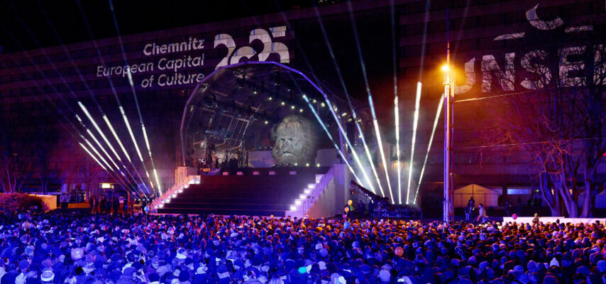 Eröffnungsfeier Kulturhauptstadt Chemnitz 2025, Lasershow