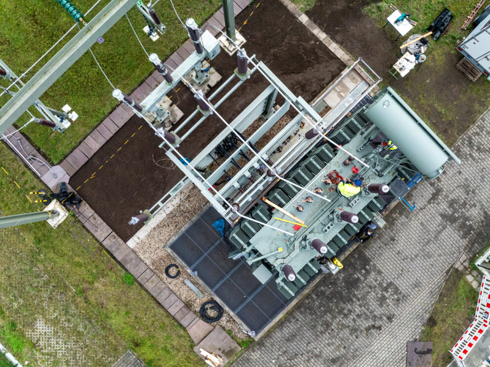 Trafowechsel im Umspannwerk Finsterwalde